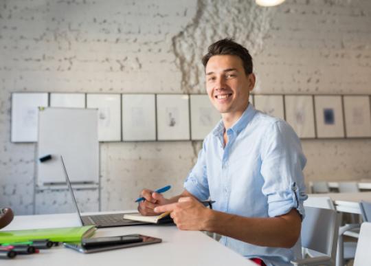 Estudiante Master Online