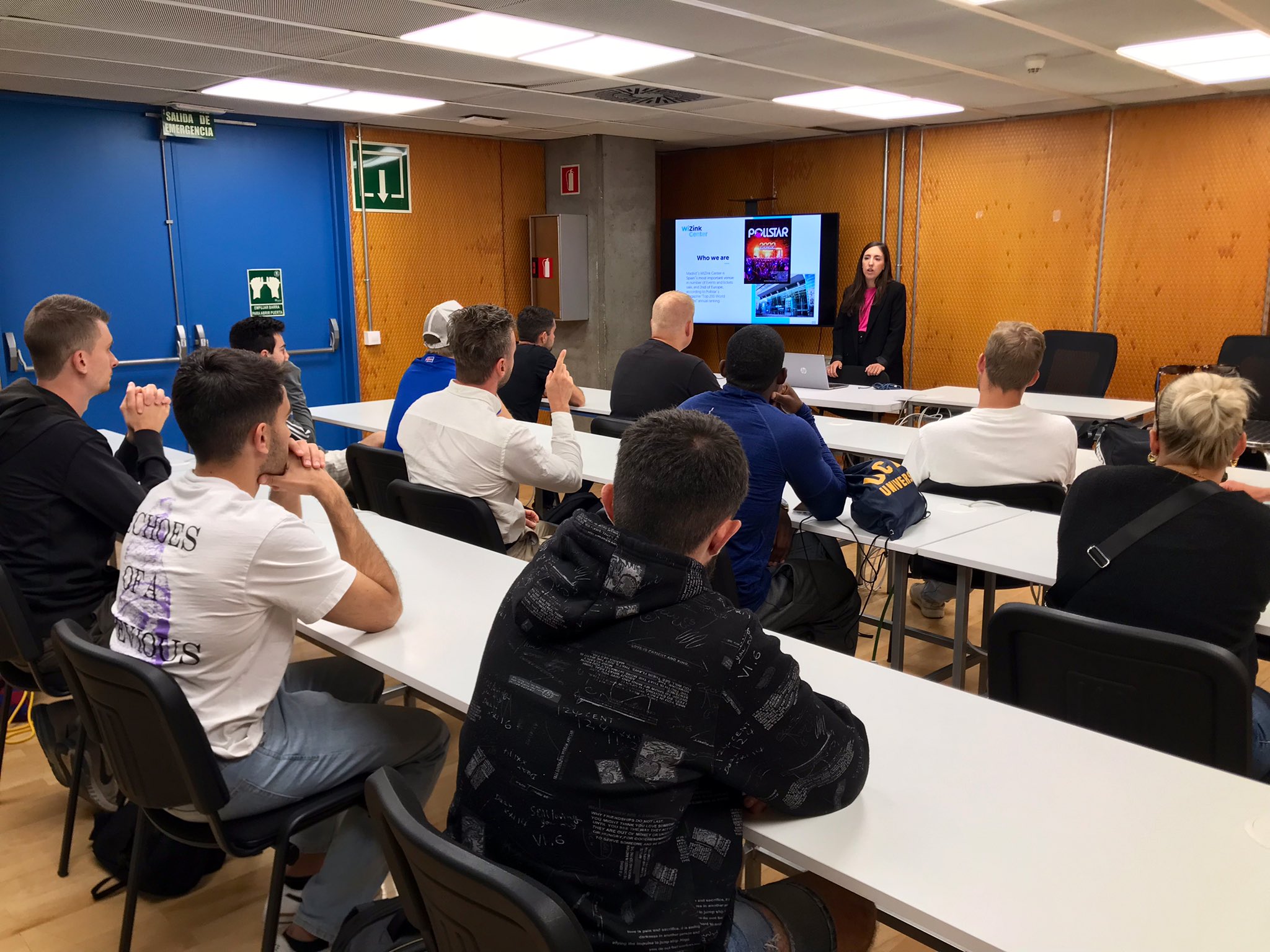 Charla en WiZink Center