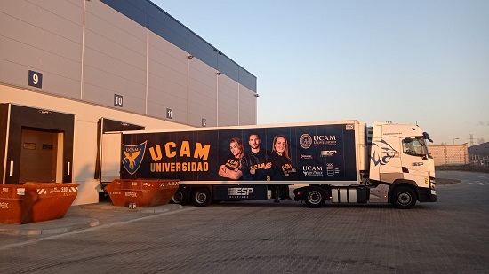 Camión Plataforma UCAM