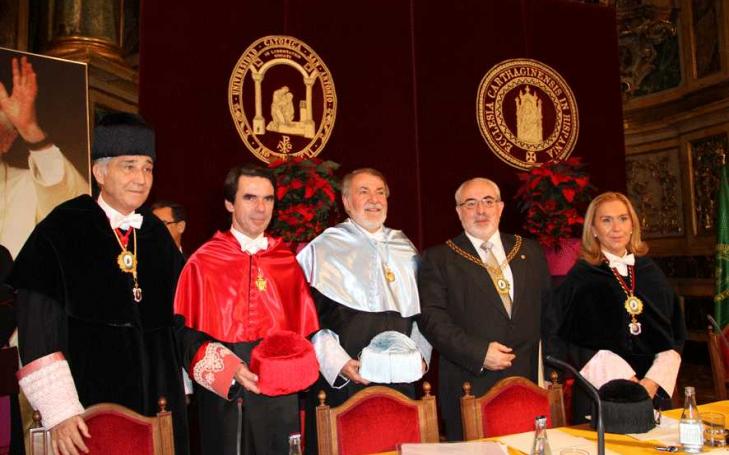 “La España actual parece el reverso de la que supo hacer la transición”