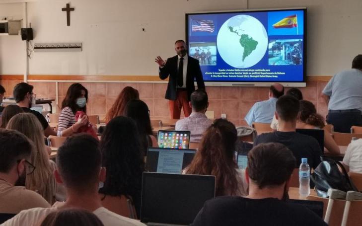 Jornadas ‘Un País con Vocación Global. España en el Mundo: las Zonas Clave en la Estrategia de Seguridad Nacional 2017’