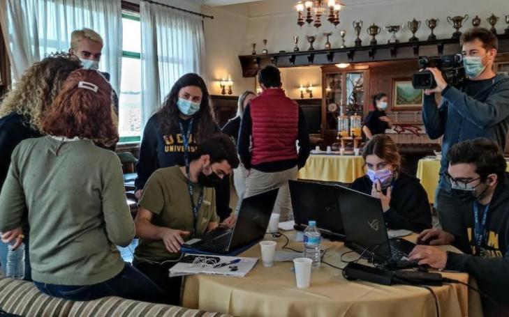 Alumnos de la UCAM ejercieron de periodistas y profesionales de comunicación audiovisual