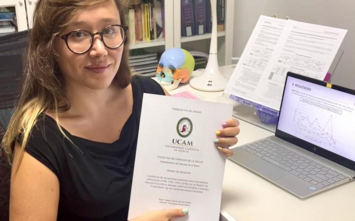 Isabel García de San Pedro ha recibido el ‘Premio al Mejor Póster Defensa’ en el Congreso de la Sociedad Española de Transfusión Sanguínea y Terapia Celular