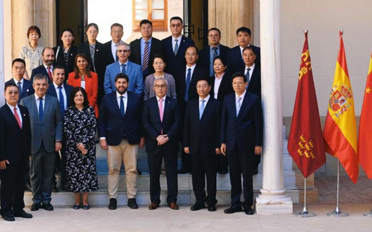 Los gobiernos regionales de Murcia y Shandong refuerzan sus relaciones de la mano de la UCAM