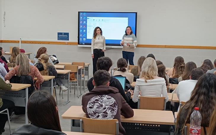 Charla Fundación Ambulancia del Deseo