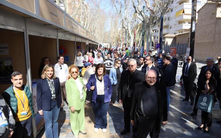 María Dolores García, presidenta de la UCAM; José Manuel Lorca, obispo de Cartagena; Conchita Ruiz, consejera de Política Social, Familias e Igualdad de la CARM; y Antonio Alcaraz, director de la Muestra, en la Muestra.