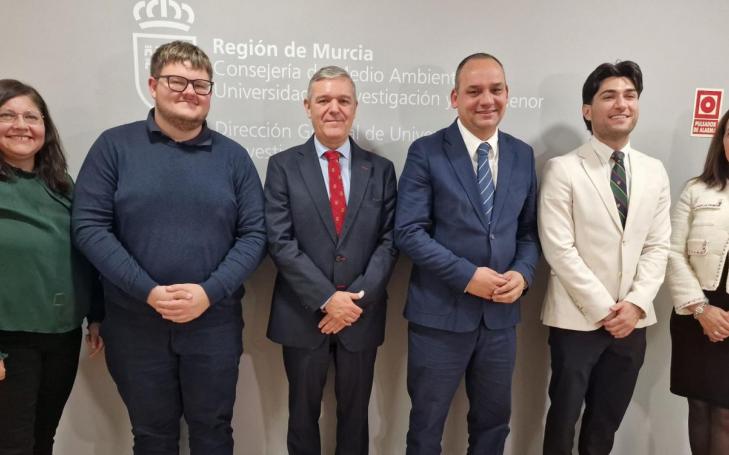 reunión consejo de estudiantes gobierno