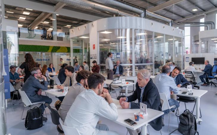 Networking entre emprendedores e inversores en el UCAM HiTech