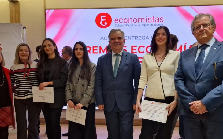 premios ecnomistas ucam