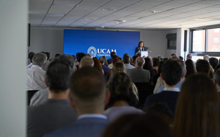 Más de un centenar de asistentes se acercaron al Campus a conocer el proyecto educativo de la UCAM en Madrid