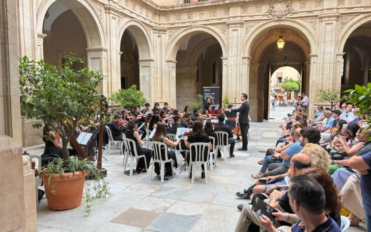 La Orquesta de Jóvenes de la UCAM en el Palacio Episcopal.