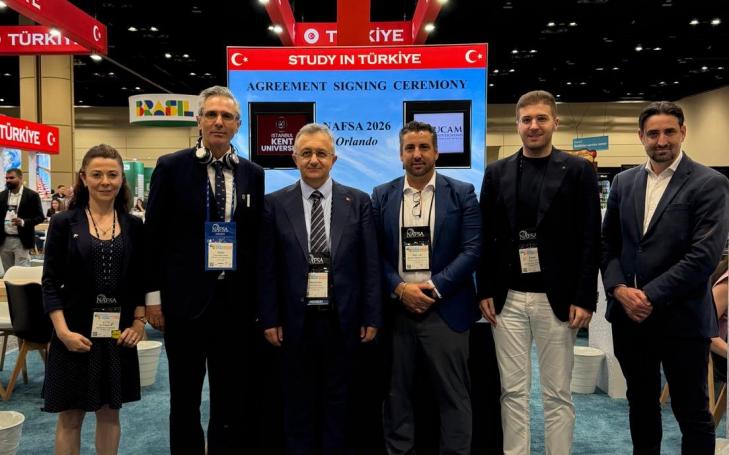 Representantes de la UCAM y la Instambul Kent University.