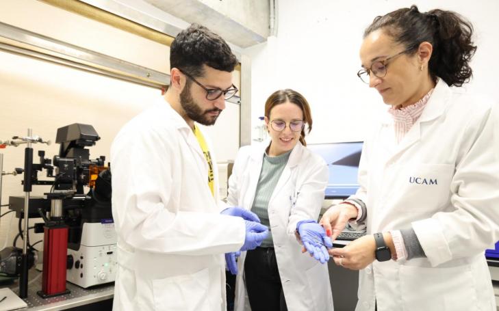 THE WUR 2027 destaca a la UCAM en investigación.