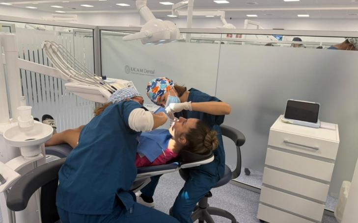Odontología, UCAM Dental, Internacionales