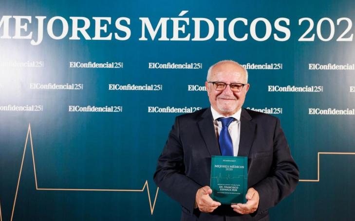 Esparza premio el confidencial