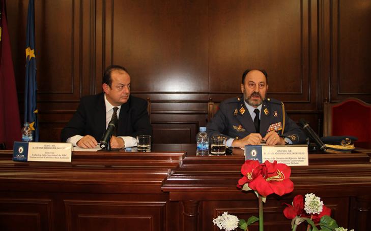 “En cuatro años tendremos a la primera mujer general del Ejército”