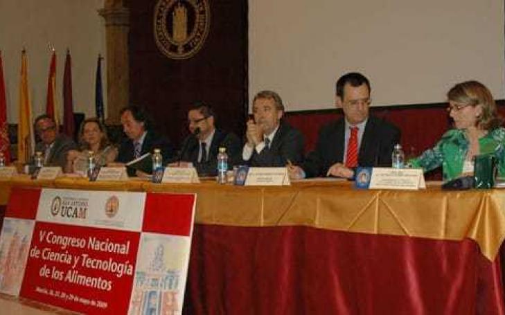 Antonio Cerdá: “Para ser competitivos, debemos invertir  en tecnología y seguridad alimentaria”