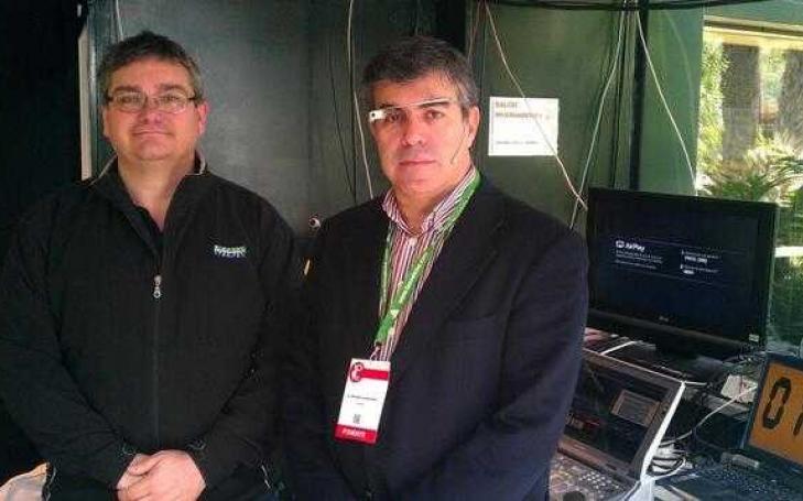 Jerónimo Lajara presenta las utilidades de las Google Glass para oftalmología