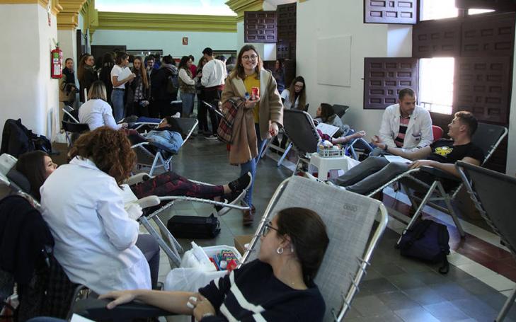 Felicitación a la Comunidad Universitaria por su solidaridad con la donación de sangre