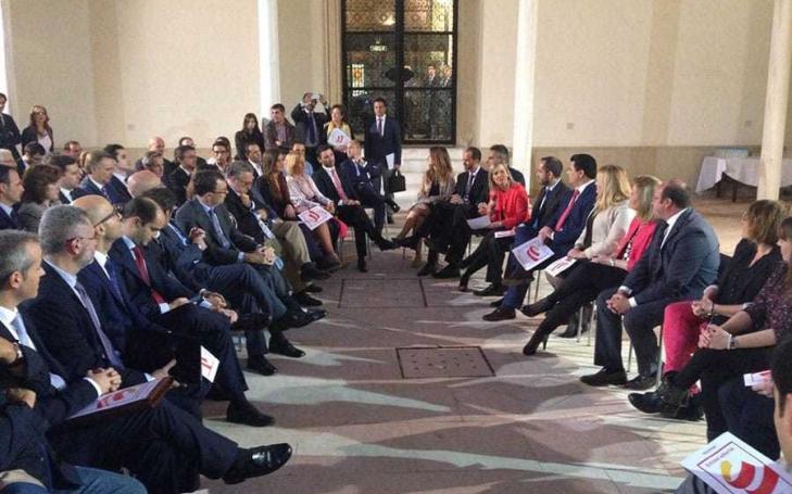 Primera universidad de la Región en adherirse a la estrategia de Emprendimiento y Empleo Joven 2013/2016