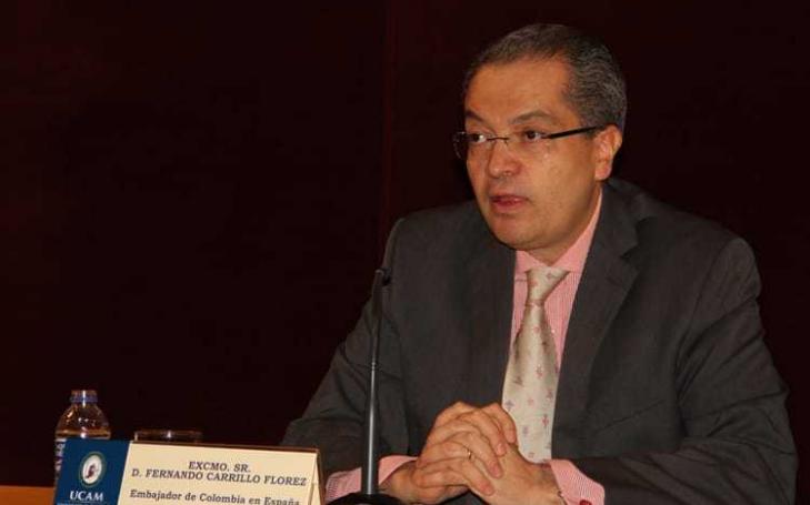 “Colombia está creciendo al 5% y nuestra economía está creando empleo”