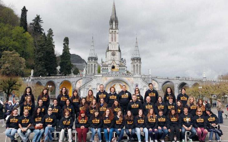 Estudiantes y personal de la UCAM peregrinan a Lourdes