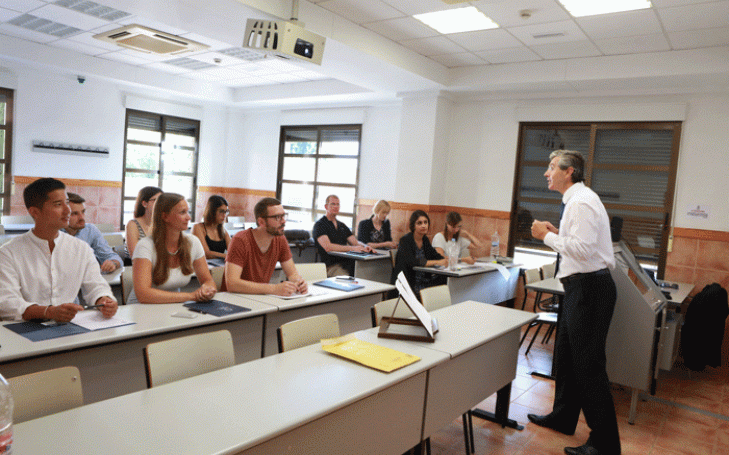 La UCAM imparte un curso de Comunicación y Márketing a alumnos de la Universidad FOM de Alemania