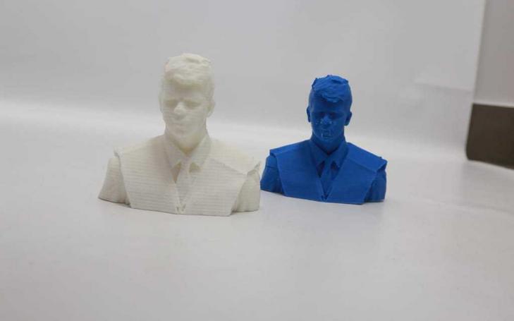 La Universidad Católica de Murcia crea la primera orla en 3 dimensiones