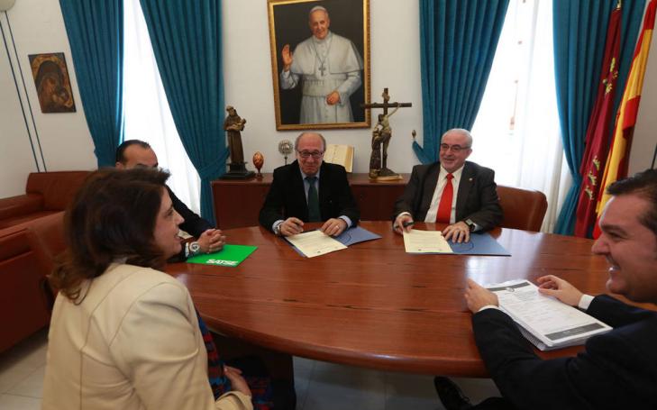 Acuerdo de colaboración entre la UCAM y el Sindicato de Enfermería de Murcia (SATSE)