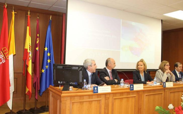 El desarrollo de patentes y la biotecnología grandes oportunidades para los graduados en Farmacia 