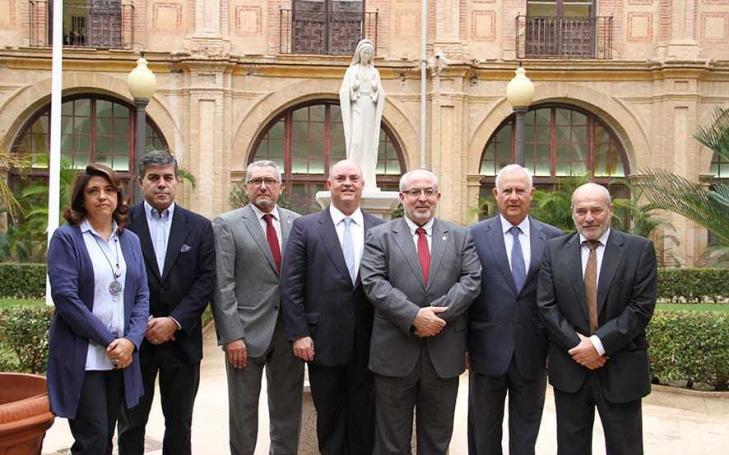 Los estudiantes de la UCAM podrán hacer prácticas en los hospitales de Vinalopó y Torrevieja