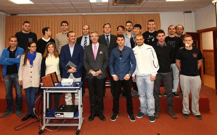 Arranca la versión en inglés del Máster en Alto Rendimiento Deportivo 