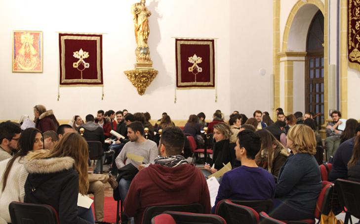 &quot;Queremos que los estudiantes se pregunten para qué viven, qué sentido tiene su vida&quot;