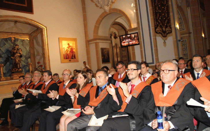 Los estudiantes del Máster en Ingeniería Ambiental y en Ingeniería de Caminos reciben sus becas