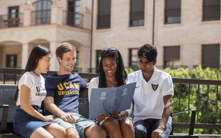 Exámenes oficiales para acreditar un idioma