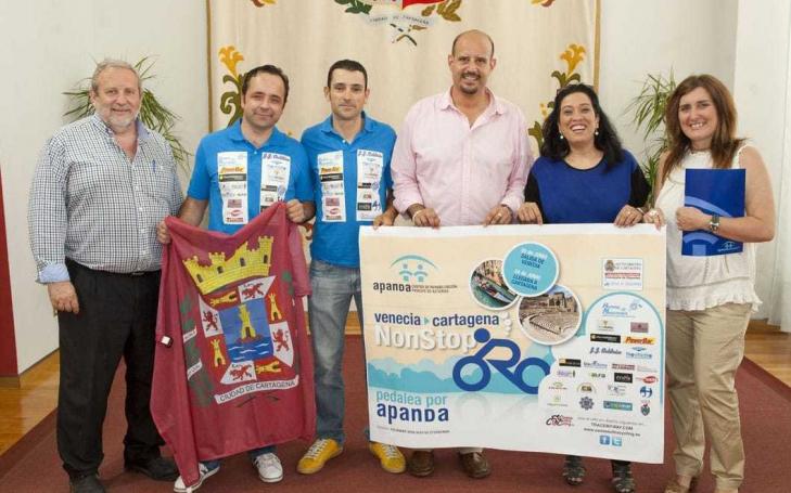 El ciclista cartagenero Juan Conesa recorre casi 2.000 kilómetros en 108 horas 