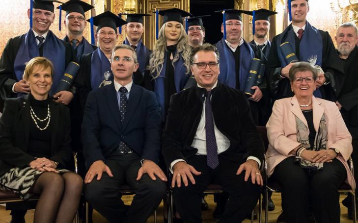 La UCAM gradúa en Austria a sus alumnos de los másteres en MBA y Gestión y Resolución de Conflictos 