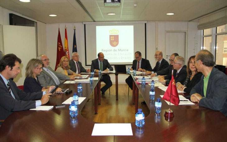 El Consejo Interuniversitario da el sí al grado en Farmacia en la UCAM