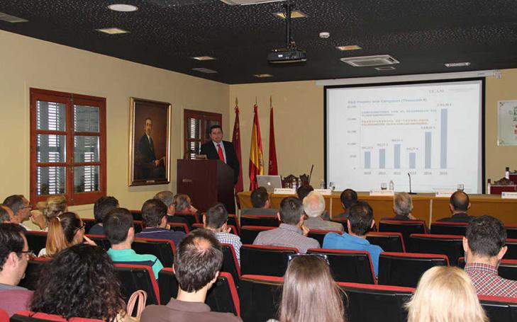 La UCAM presenta en la Real Academia de Medicina sus avances en el descubrimiento de fármacos a través de la informática