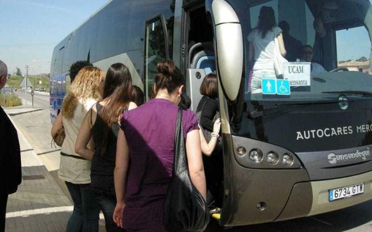 La UCAM acerca a sus alumnos al mundo de la asistencia social