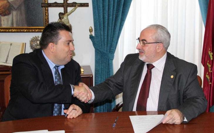 La UCAM establece sinergias con el Centro Inmunológico de la Comunidad Valenciana