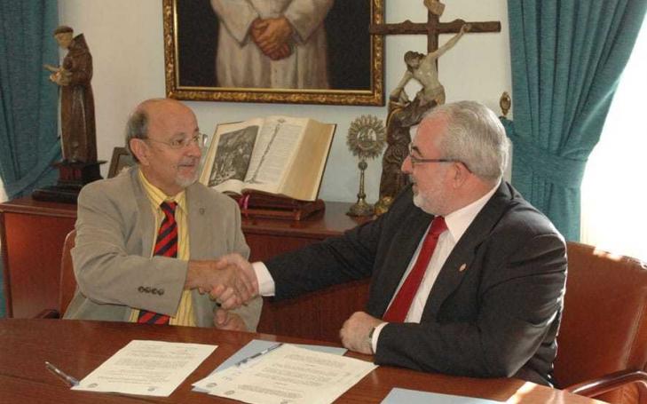 La UCAM firma un convenio con el Colegio Oficial de Licenciados y Doctores en Filosofía y Letras y en Ciencias de Alicante