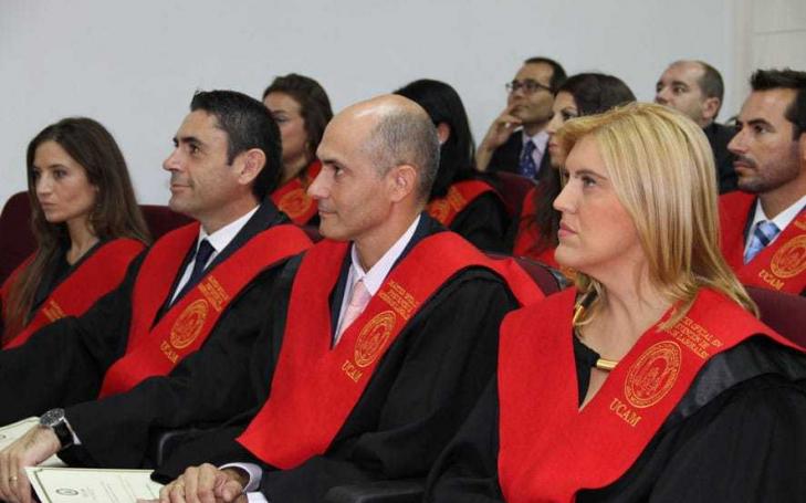 Graduación de la primera promoción de estudiantes del Máster en Prevención de Riesgos Laborales de la Universidad
