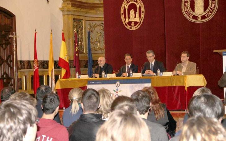La UCAM inaugura la XII edición de las Jornadas Internacionales de Caridad y Voluntariado