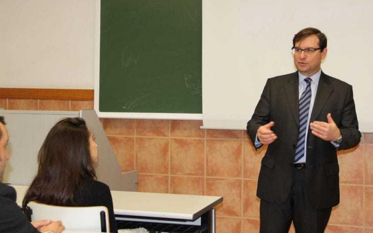 Presentación del Máster Oficial en Ingeniería y Toxicología Medioambiental