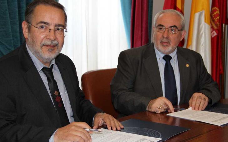 La UCAM y el CENTIC rubrican su compromiso