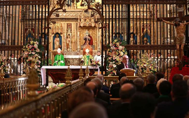 Multitudinaria Eucaristía en la Catedral para clausurar el III Congreso Internacional de Cofradías