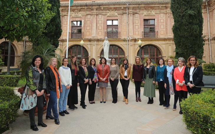 El liderazgo de la mujer, clave en los cargos directivos de la UCAM