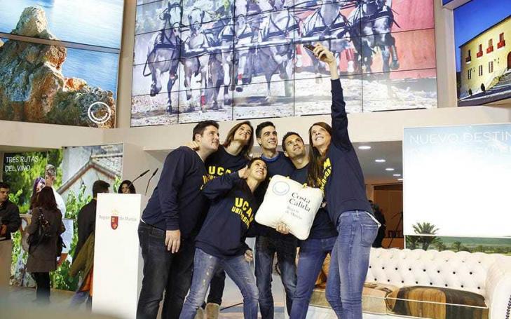 Los olímpicos de la UCAM apoyan a la Región de Murcia como destino turístico