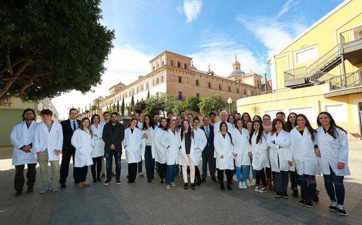Los alumnos de Odontología celebran la festividad de su patrona